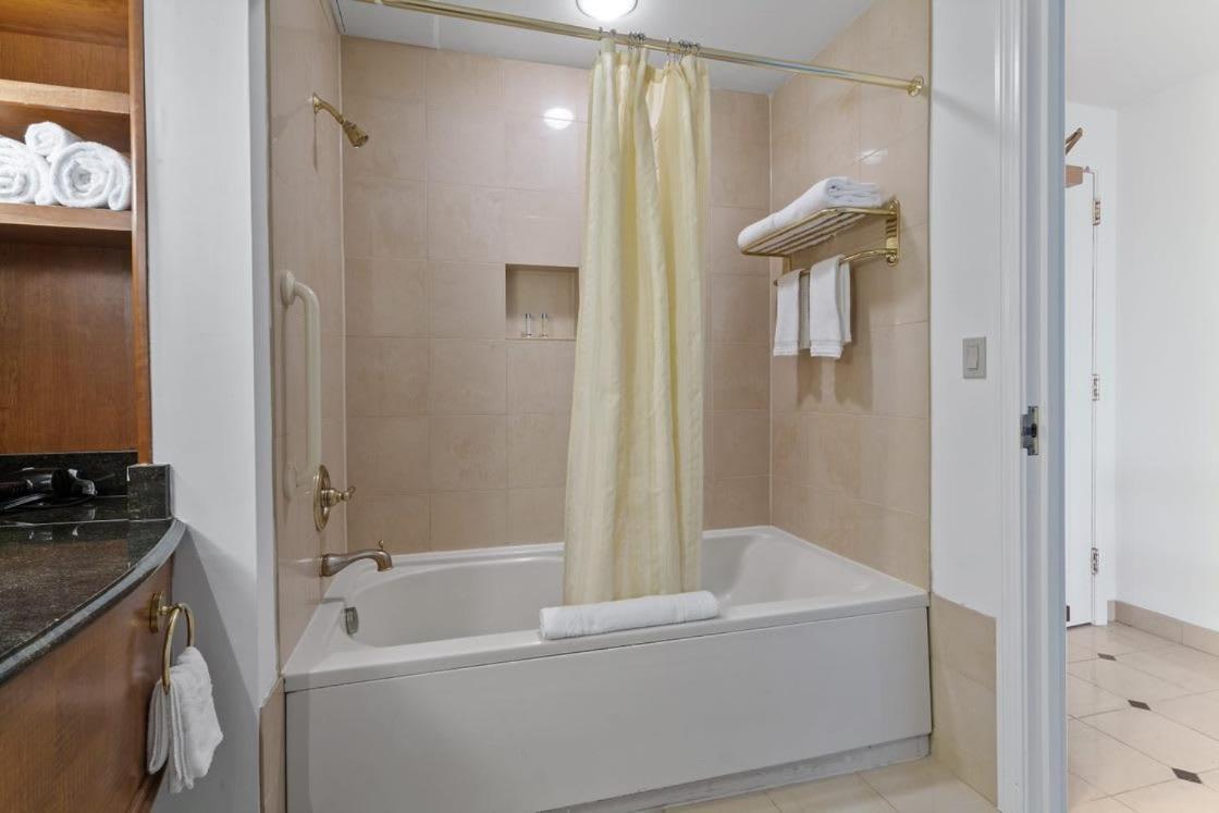 אטלנטיק סיטי Boardwalk Cozysuites Condo W Kitchen 36 מראה חיצוני תמונה